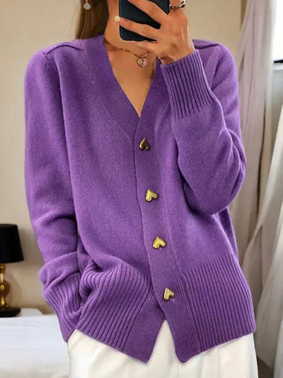 Freja | Elegant Heart Button Sweater