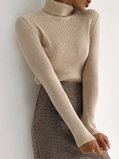 Jolene | Winter Turtleneck