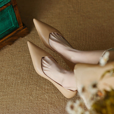 Fabienne | Sleek Kitten Heels