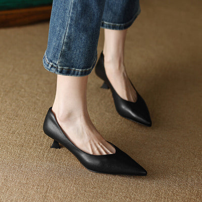 Fabienne | Sleek Kitten Heels