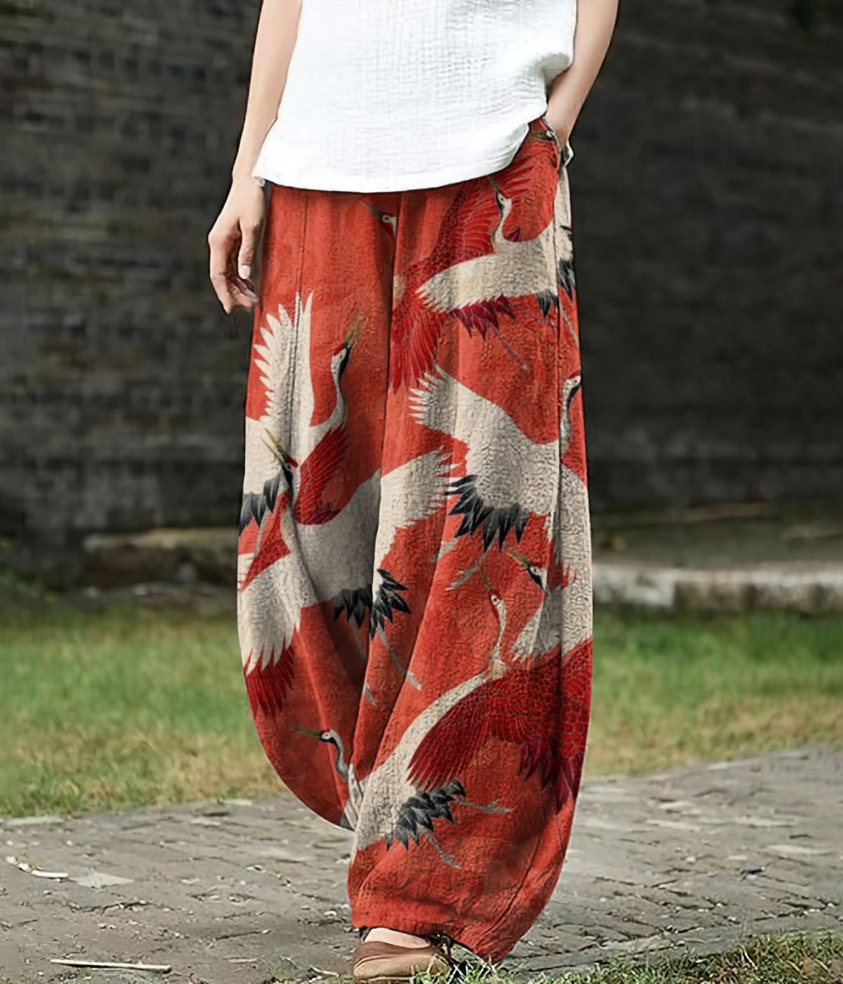 Mia | Red Crane Print Wide-Leg Pants