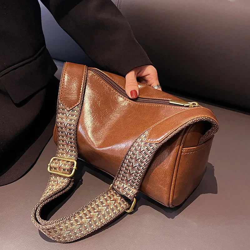 Ingrid | Classic Brown Leather Shoulder Bag