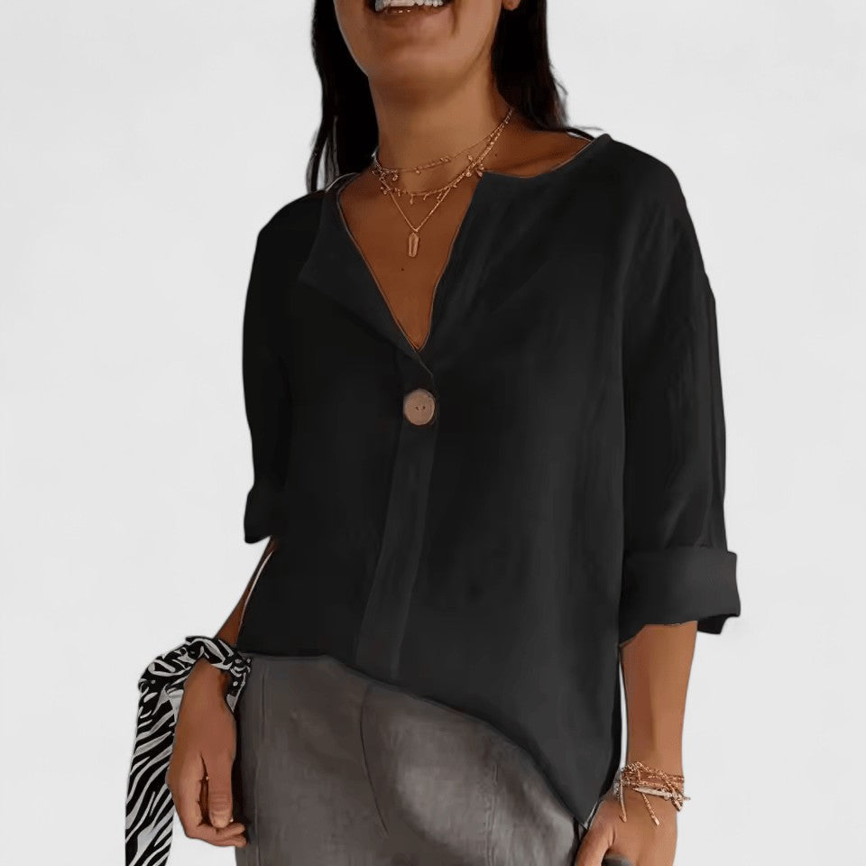 Filippa | Elegant Black Blouse