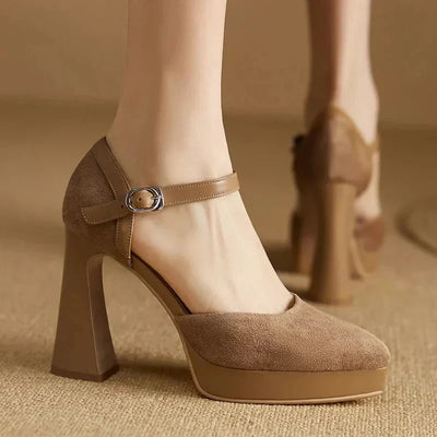 Frida | Elegant Block Heel Pumps