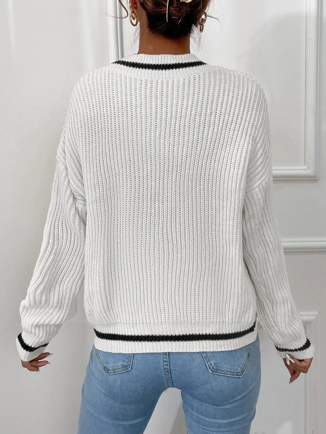 Blakely | V-Neck Knit Sweater