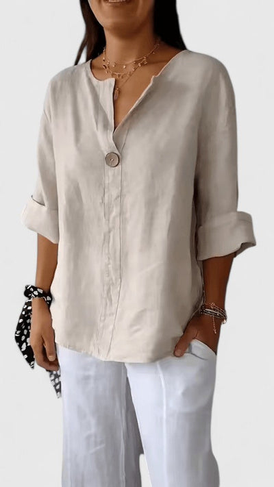 Filippa | Elegant Black Blouse