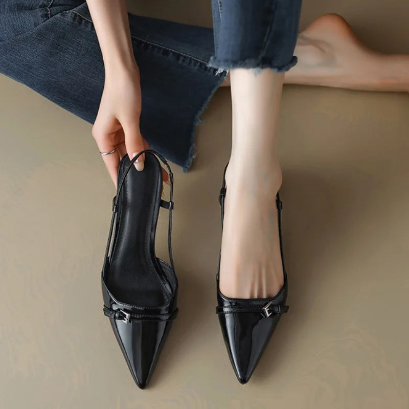 Fynne | Classic Slingback Heels