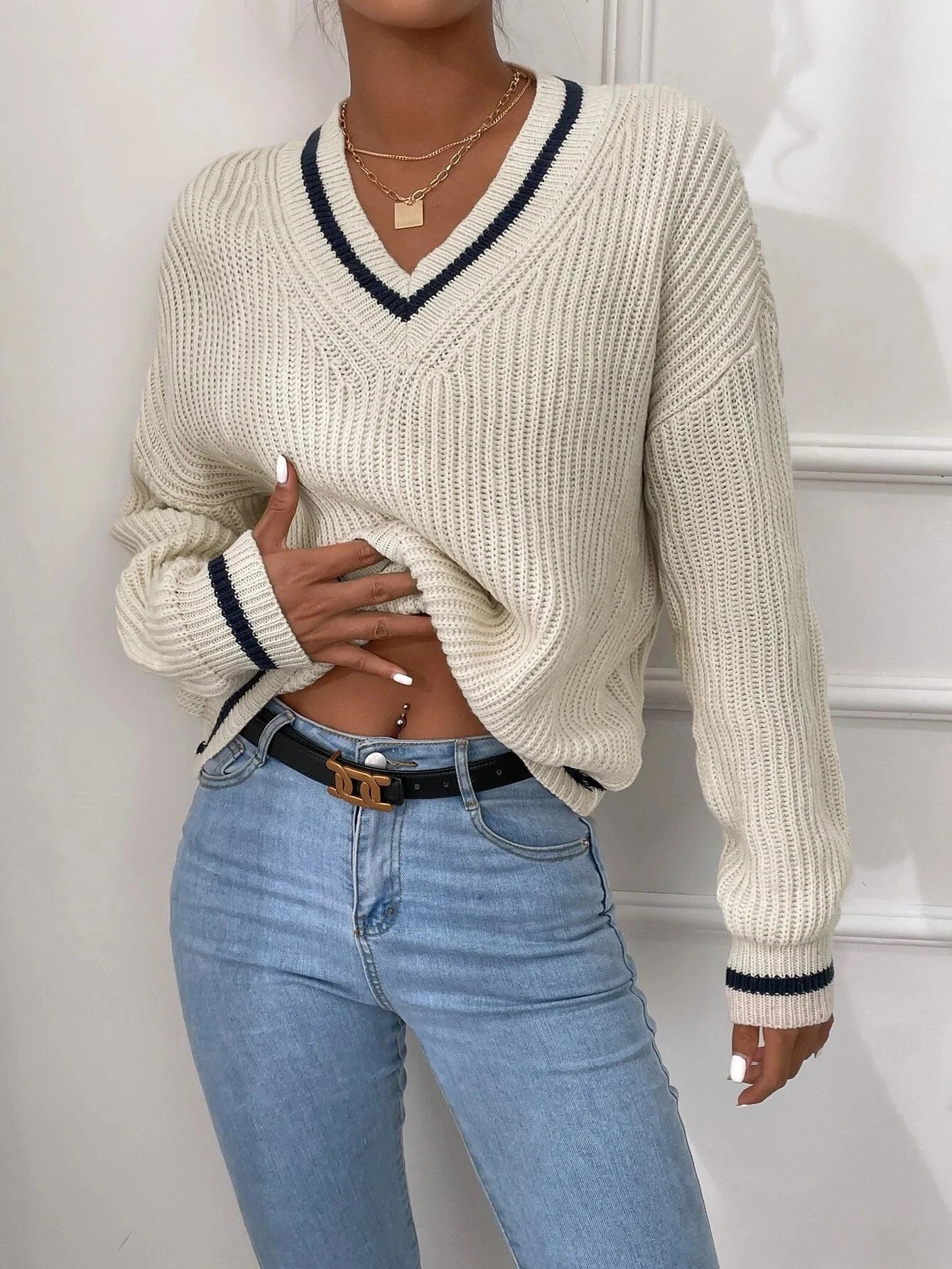 Blakely | V-Neck Knit Sweater
