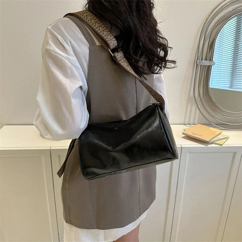 Ingrid | Classic Brown Leather Shoulder Bag