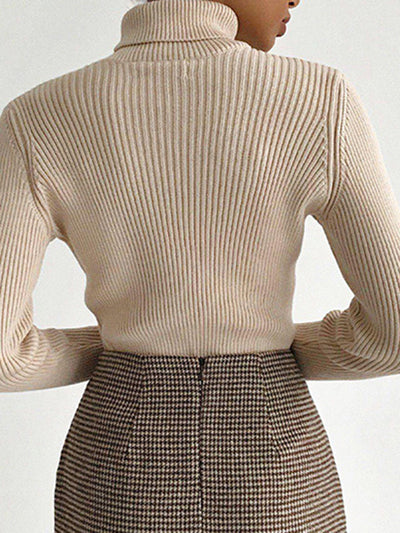 Jolene | Winter Turtleneck