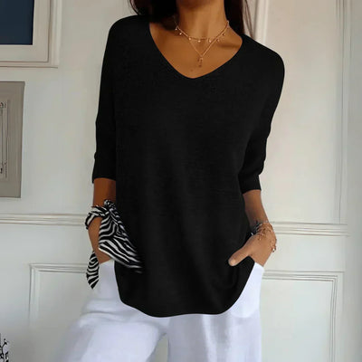 Fleur | Relaxed V-Neck Sweater