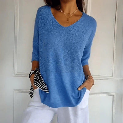Fleur | Relaxed V-Neck Sweater